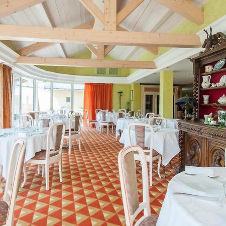 Au Gay Sejour Hotel Faverges Exterior foto