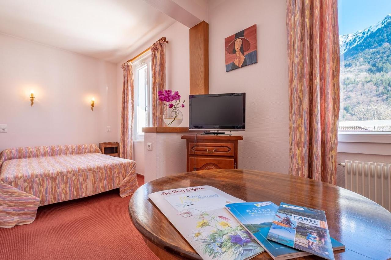 Au Gay Sejour Hotel Faverges Exterior foto