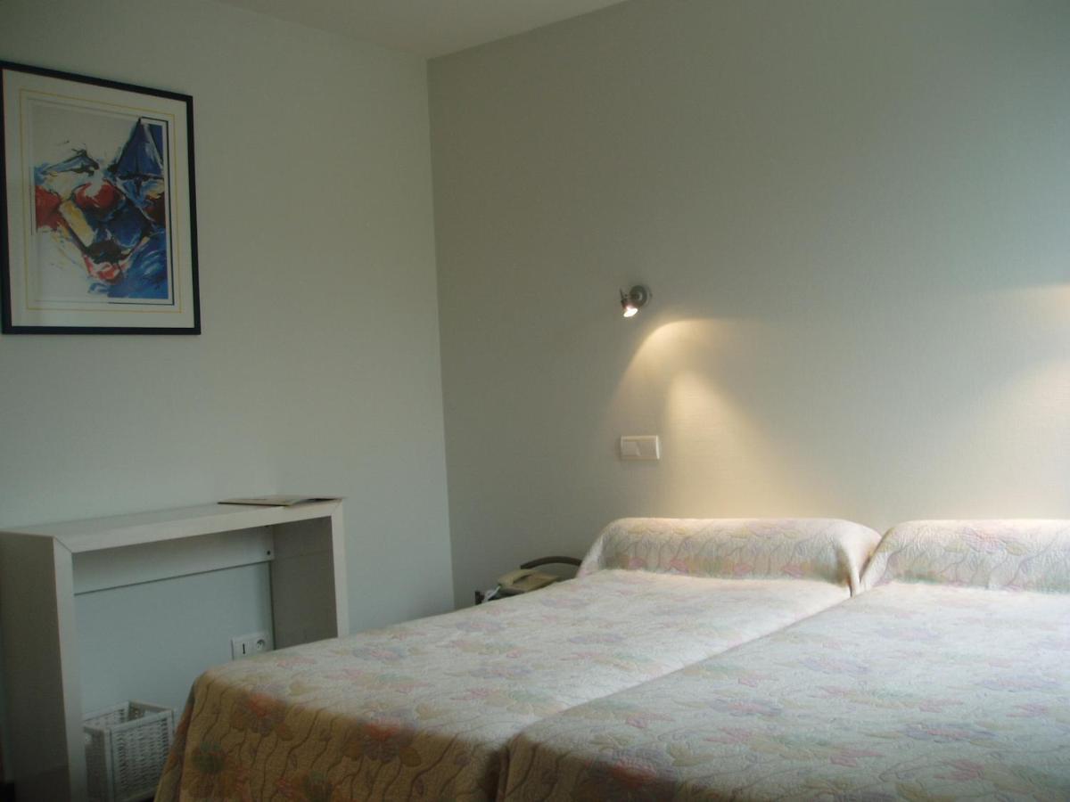 Au Gay Sejour Hotel Faverges Exterior foto