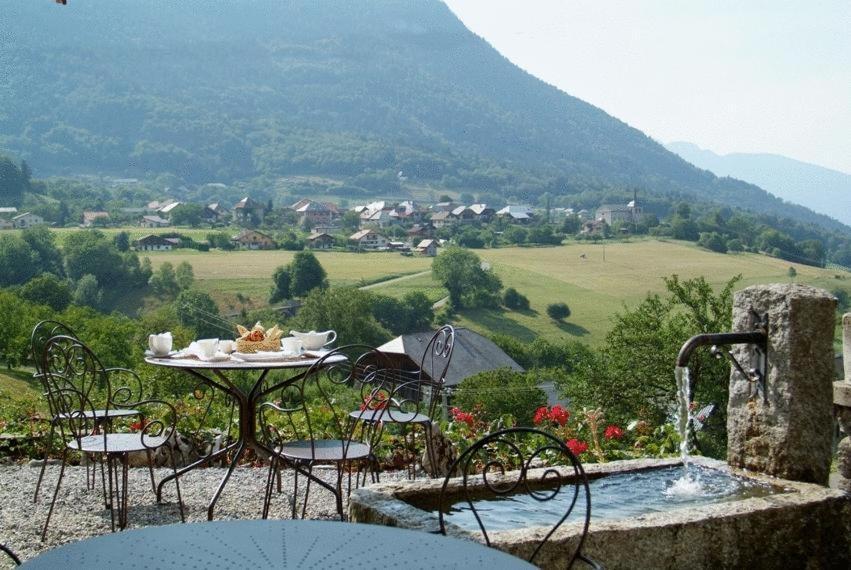 Au Gay Sejour Hotel Faverges Exterior foto